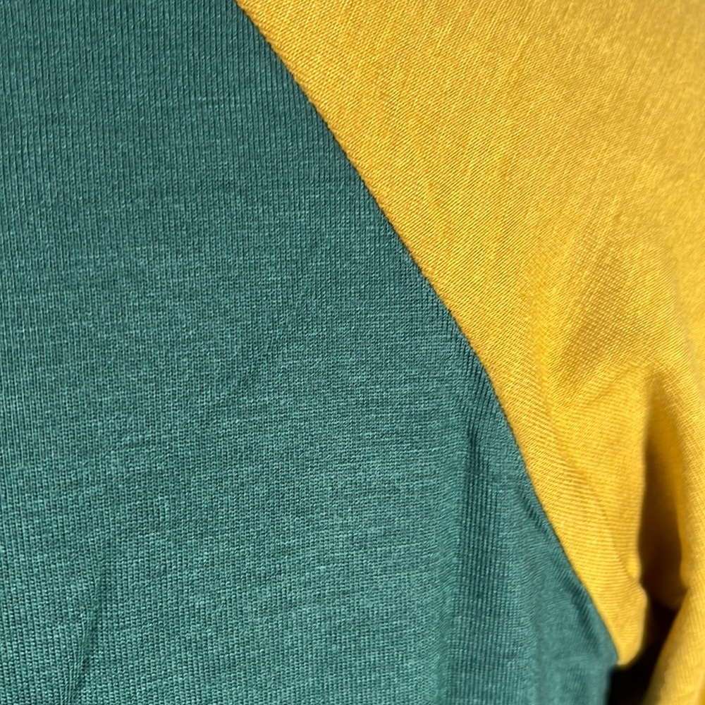 H&L Monrovia Raglans - Picture 5 of 5